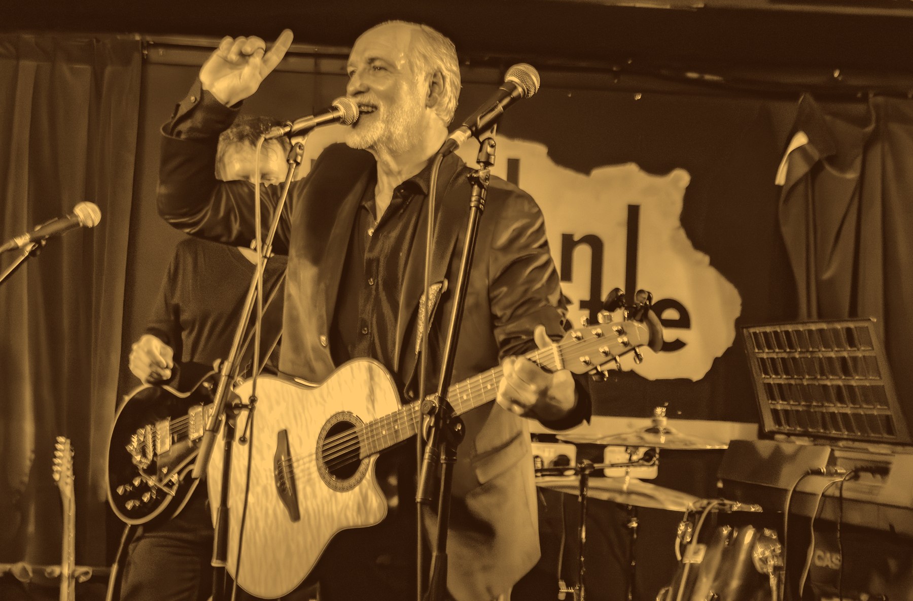 Raincatchers performing live